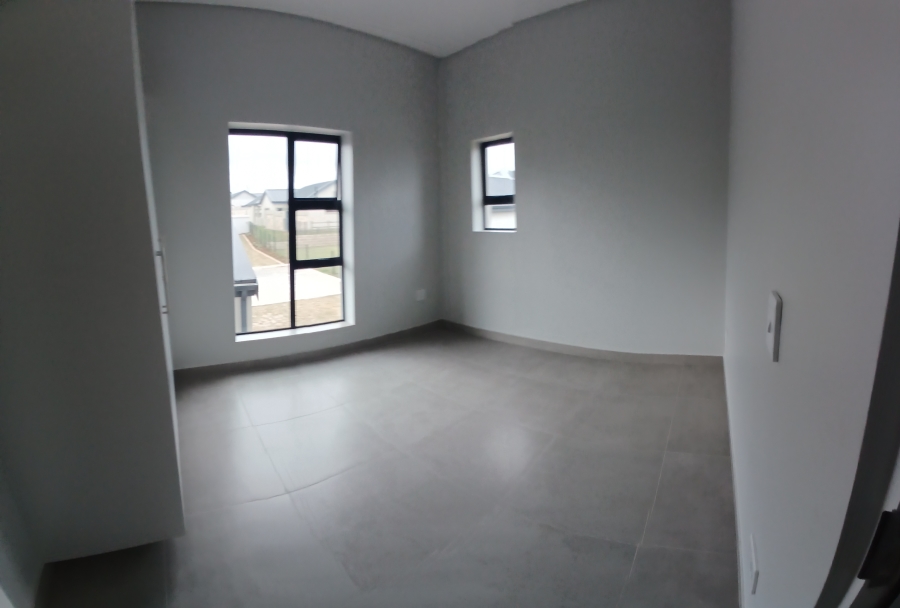 2 Bedroom Property for Sale in Hartland Lifestyle Estate Western Cape